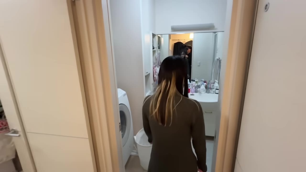 After：洗濯カゴとゴミ箱だけの洗面所