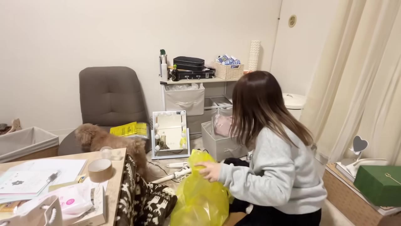 アクセサリーは10分の1に
