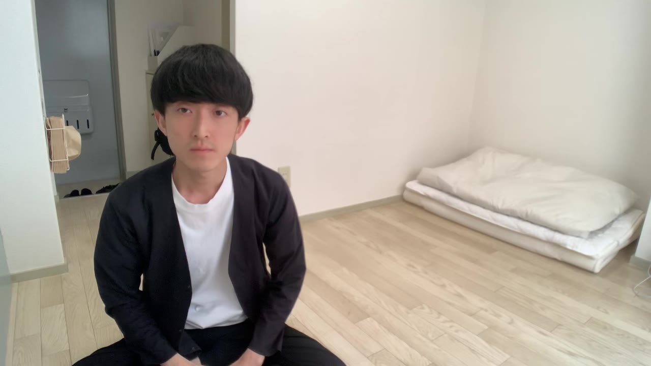 というのも、僕はまた引っ越します。1ヶ月前まで4畳半の家に住