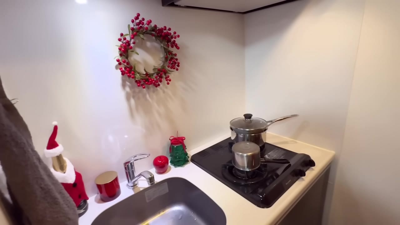 キッチンの中身を全部出す